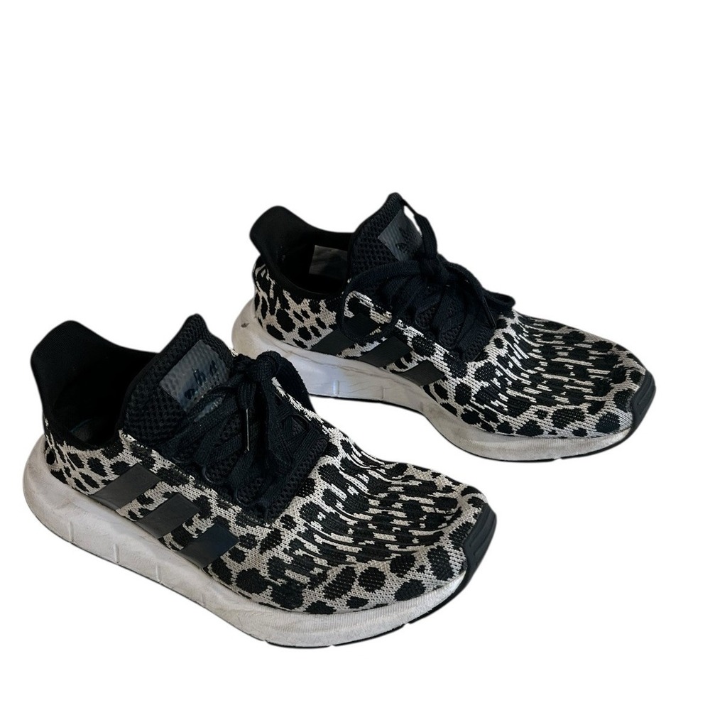 Adidas Swift Run Women's Sz‎ 8 Cheetah Leopard Animal Print Black White